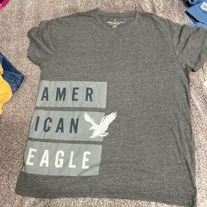 American Eagle Tshirt